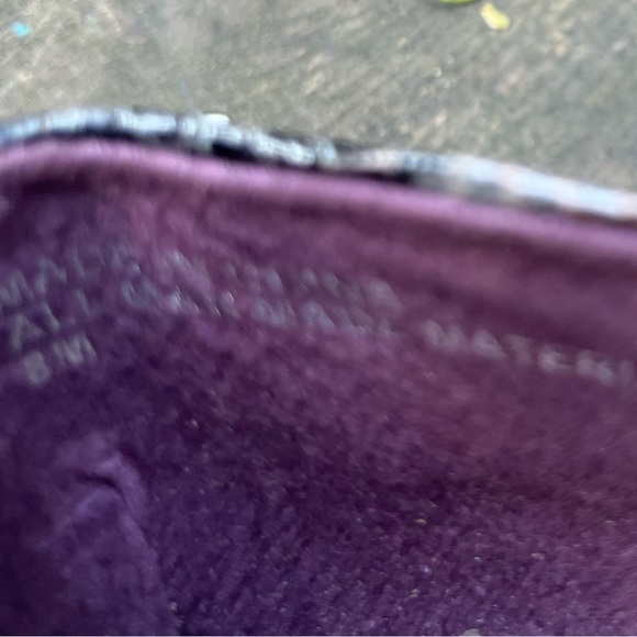 H by Halston Burgundy Embossed Snakeskin Vegan Leather Wedges Size 8M - Picture 10 of 11